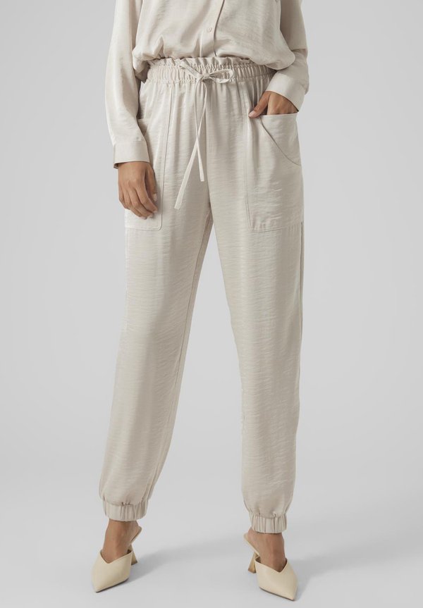 VMMARYS DANA BATTLE - Trousers - pumice stone