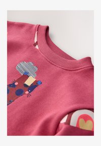 Unausgewählt, animal character