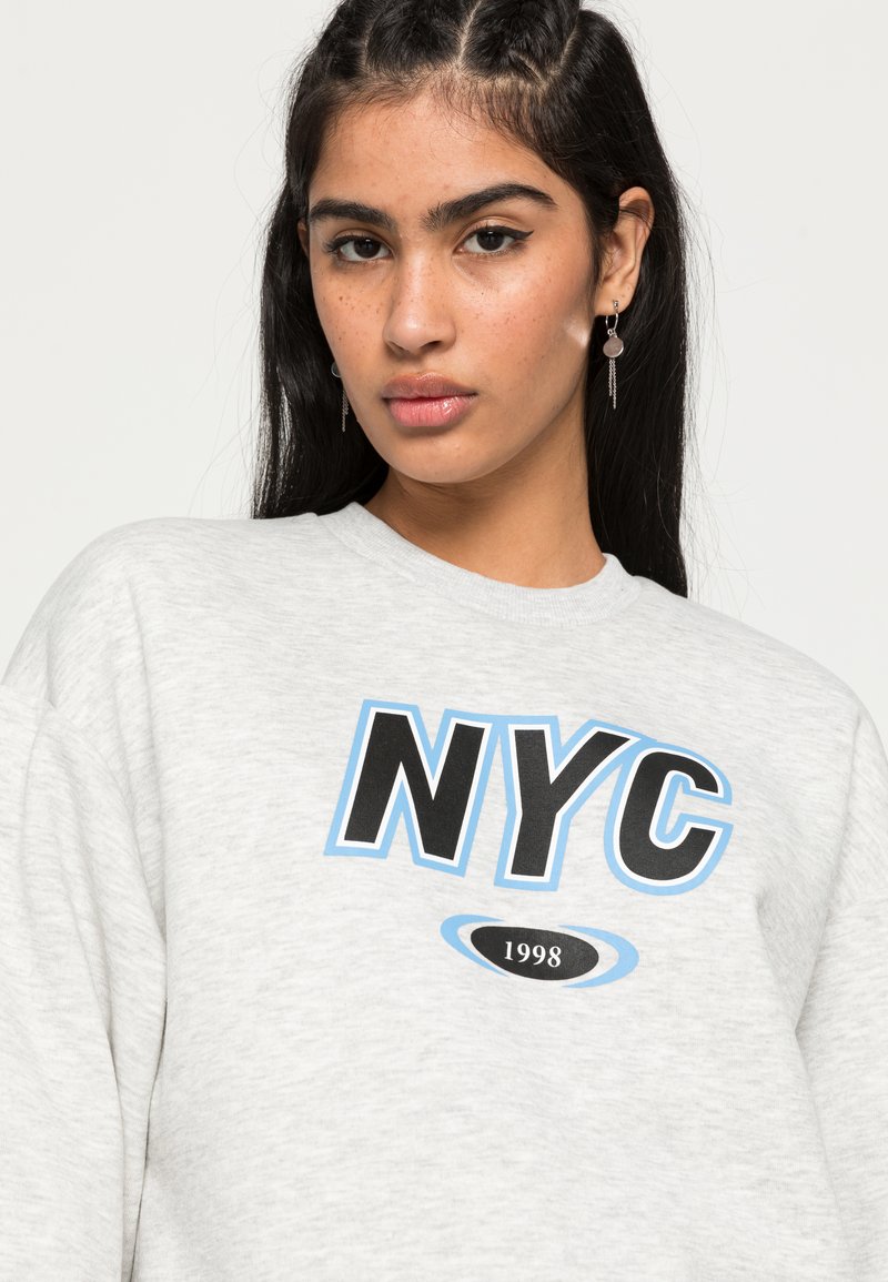 Damen Sweatshirts | Gina Tricot RILEY SWEATER Sweatshirt greymel/nyc/hellgrau-meliert - FK94352 Damen Sweatshirts | Gina Tricot RILEY SWEATER Sweatshirt greymel/nyc/hellgrau-meliert - FK94352