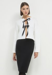 Calliope Cardigan - blanc