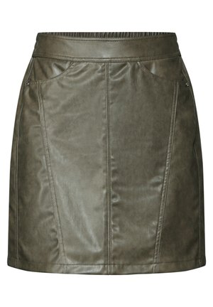 Olivengrüner Leder-Minirock mit einem elastischen Bund, ausgestattet mit zwei Vordertaschen und genähten Details an den Seiten.