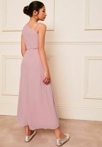 Lipsy Kokteilinė suknelė / vakarėlių suknelė - purple