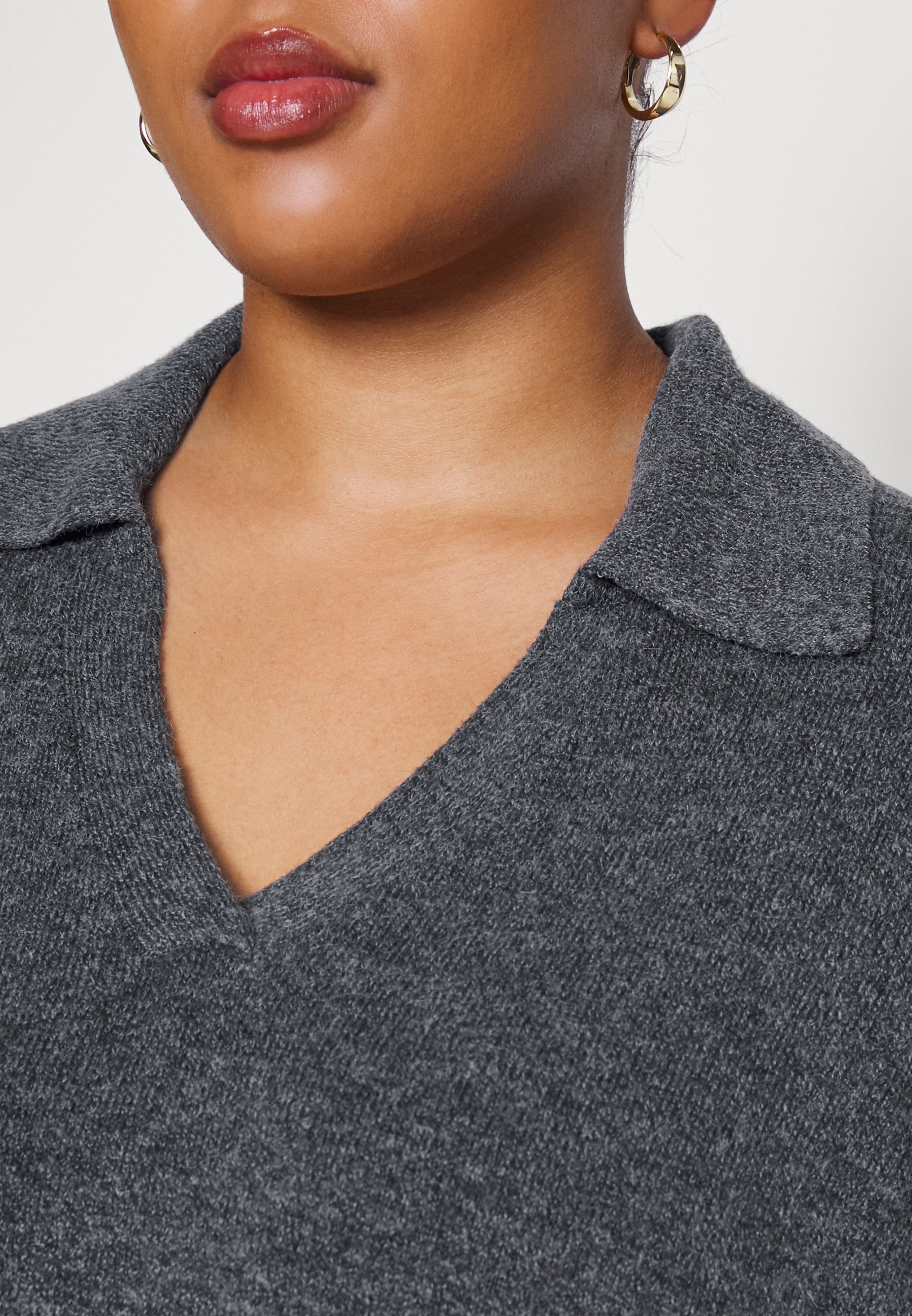 Noisy May Curve NMIAN NECK DRESS 