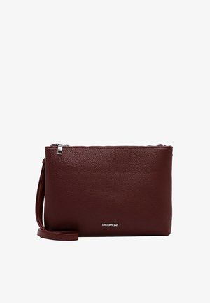 Petit sac à main en cuir texturé brun foncé avec fermeture éclair et bracelet, marqué Emily & Noah en lettres argentées.