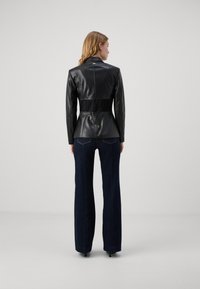 LIU JO GIACCA SPALMATO - Blazer - nero