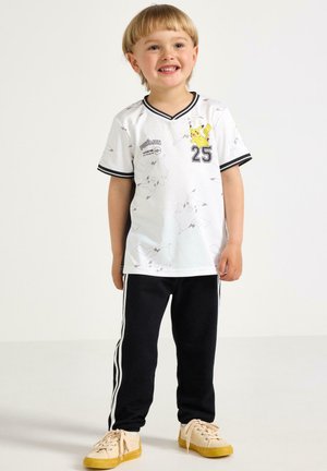 Lindex, POKÉMON, mleczny