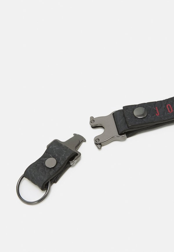 LUXE LANYARD - Keyring3