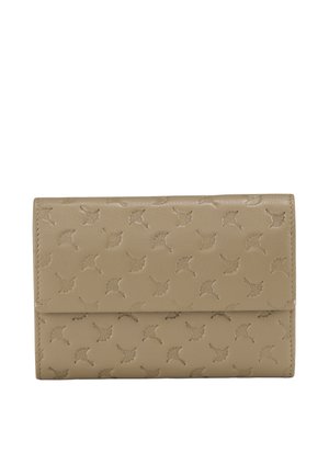 Beige Leder-Geldbörse mit geprägtem Blattmuster, Klappen-Design und sauberen Kanten. Glatte Textur ohne sichtbare Beschläge oder Akzente.