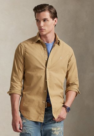 CUSTOM FIT GARMENT-DYED OXFORD SHIRT - Πουκάμισο - cafe tan