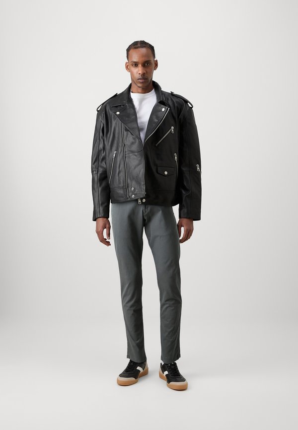 MATTHEW - Chinos - dark beige4