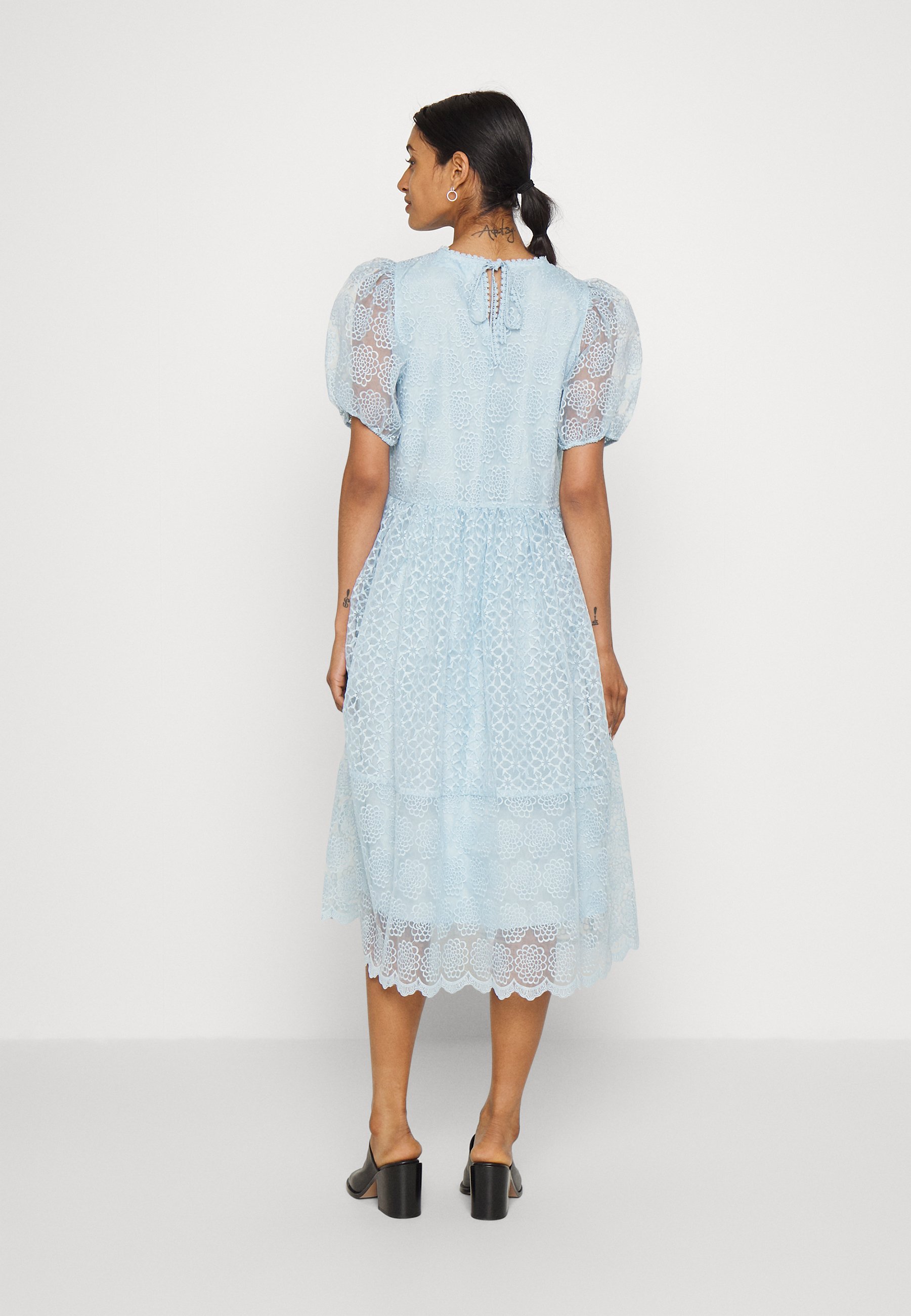 Selected Femme SLFBODIL MIDI DRESS 