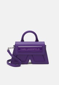 Unselected, deep purple