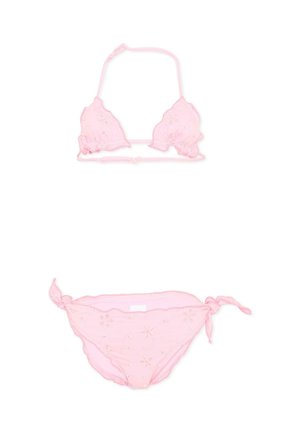 Bikini due pezzi color rosa chiaro con ricamo floreale, top a triangolo regolabile con collo allacciato e slip con laccetti ai lati.