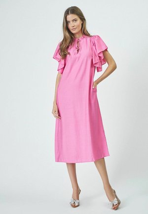 Pink, knee-length dress with short, ruffled sleeves and a keyhole neckline. Made of lightweight fabric, featuring side pockets.