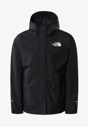 Giacca impermeabile nera con cappuccio, zip frontale e polsini elasticizzati. Presenta dettagli riflettenti e un logo sul petto. Texture liscia.