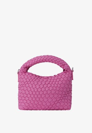 Szövet fukszia táska lekerekített füllel, textúrált anyagból készült. Gombos záródással és egy kis cipzáros zsebbel rendelkezik az oldalon.