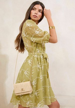Clutches - beige