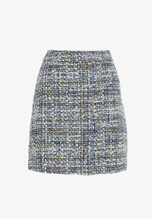 Geweven minirok in een multicolor tweed stof met blauwe, gele en zwarte draden; aansluitende vorm met een gladde textuur.