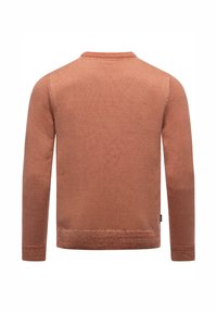 Sweter w kolorze rdzawym, wykonany z teksturowanej dzianiny, z okrągłym dekoltem i długimi rękawami. Prosty design z ściągaczami u dołu i na mankietach.