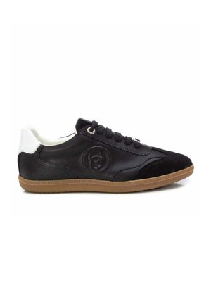 Carmela Zapatillas - black