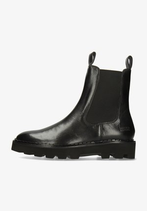 Čierne kožené Chelsea čižmy s elastickými bočnými panelmi, textúrovaným povrchom a robustnou gumovou podrážkou so zreteľným dezénom.