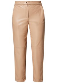 Beige nepleer broek met een gladde textuur, voorzien van een knoopsluiting, zijzakken en gestikte details op de knieën.
