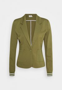 Blazer verde oliva con chiusura a un bottone, due tasche frontali e polsini a righe. Realizzato in tessuto morbido, presenta un design con rever a punta.