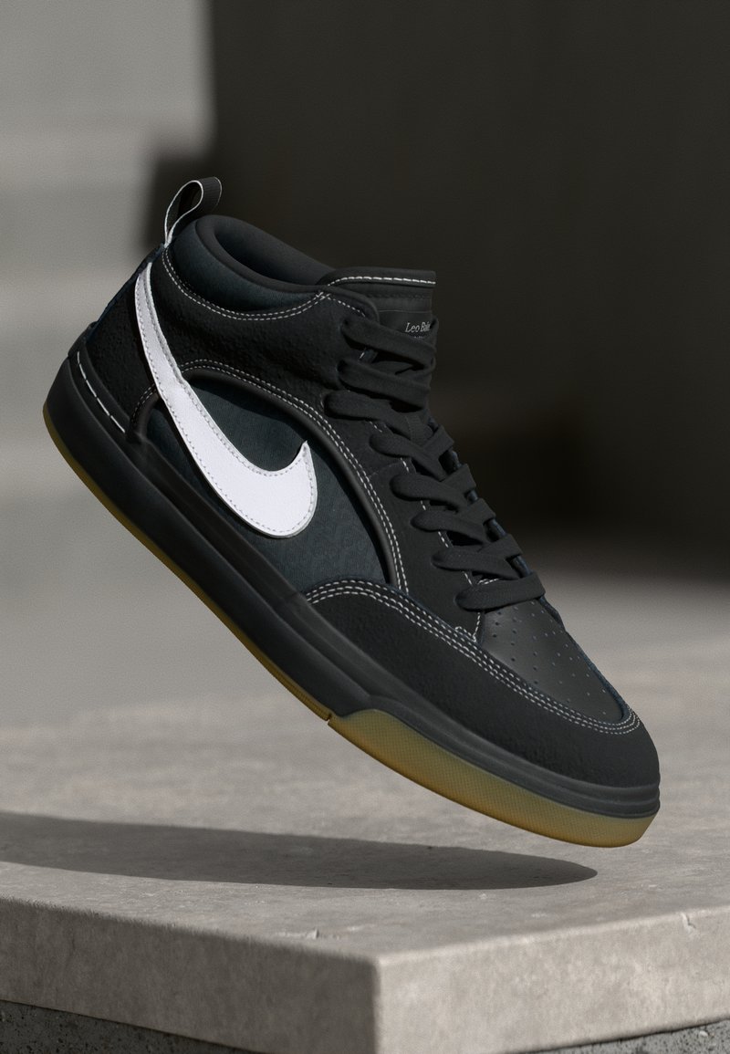 REACT LEO black/white/light brown/black