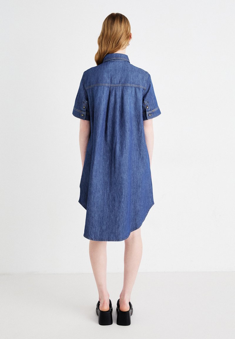 princess polly baby blue dress Lee ALL PURPOSE A LINE DRESS - Shirt dress - fast talk/blue denim