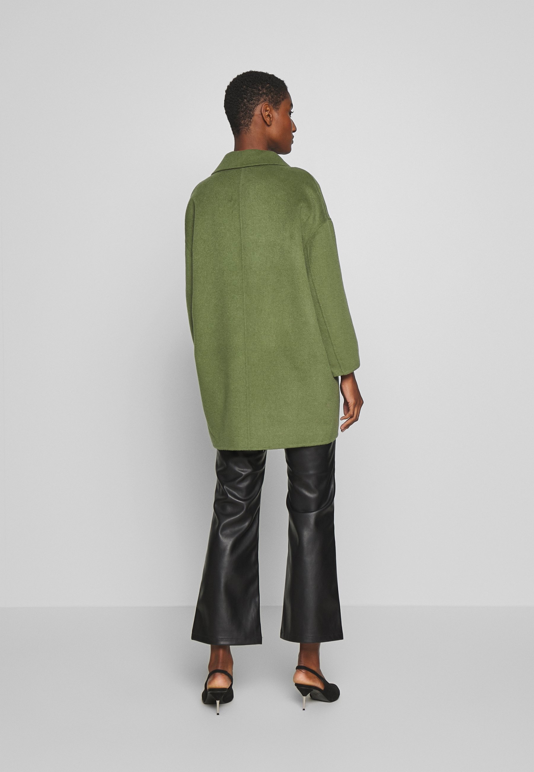 American Vintage DADOULOVE Kort kåpe frakk bouteille American Vintage JADESON Skjorte genet Zalando.no