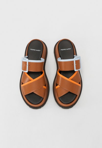 Pierre Hardy ALPHA MAXI - Platformas sandales - camel/orange/baby blue
