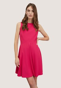 Unausgewählt, fucsia