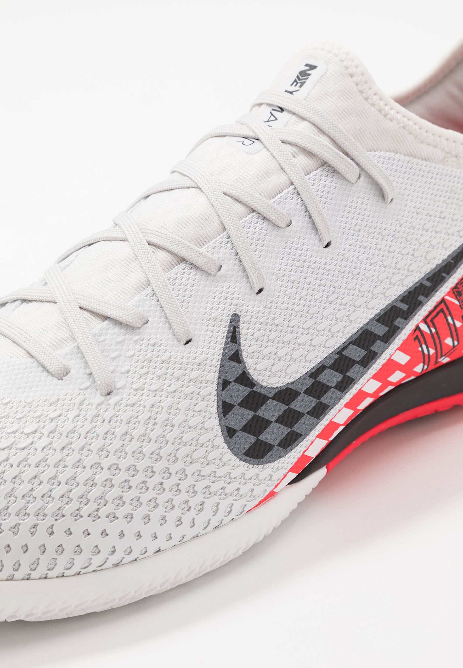 air max 90 hyperfuse white