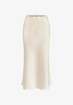 Kremowa spódnica satynowa o delikatnej fakturze, w kształcie litery A, z elastycznym paskiem w talii. Charakteryzuje się minimalistycznym designem bez widocznych wzorów.
