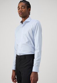 OLYMP No. Six Skjorte - bleu