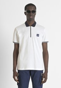 Nije odabrano, cream