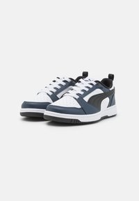 Puma REBOUND V6 UNISEX - Sneakers basse - white/black/club navy