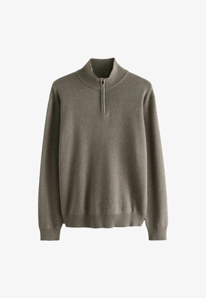 Pull en tricot en vert olive doux, avec un col montant et une fermeture éclair demi-longueur, doté de poignets et d'un ourlet côtelés pour un look ajusté.