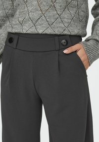 JDY GEGGO NOOS czarny