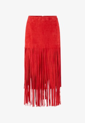 Roter Veloursleder-Midirock mit hoher Taille und langen Fransen, die von der unteren Hälfte bis zum Saum reichen.