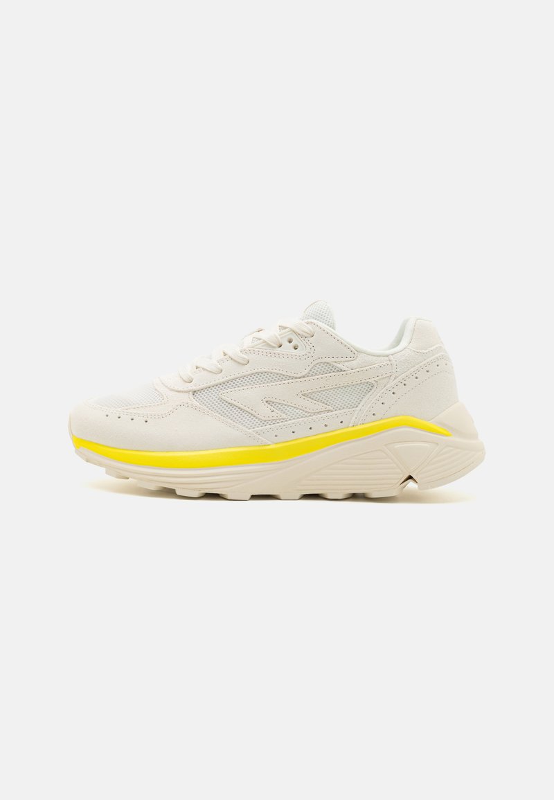 HI-TEC HTS74 SHADOW UNISEX  - Sneakers low - gardenia/blazing yellow