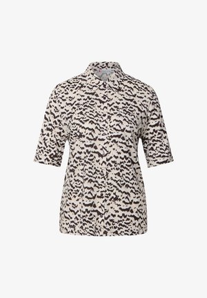 Korte mouwen overhemd met een lichtbeige achtergrond en een zwart abstract panterprint. Voorzien van twee borstzakken en een kraag.