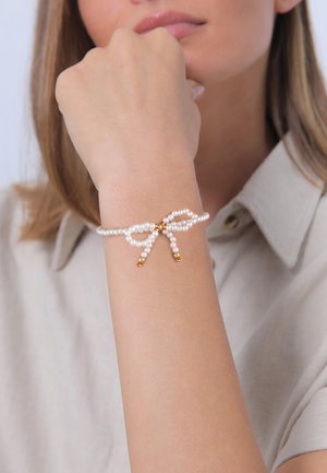 DAINTY PLAYFUL BOW - Armbånd - weiß