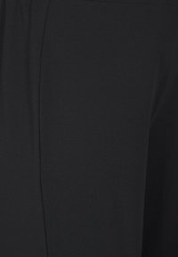 Zizzi FLASH - MIT WEITER PASSFORM - Pantalon classique - black