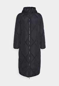 Manteau long noir à capuche et rembourré, avec un motif en losanges, une fermeture éclair pleine longueur et des poignets élastiques. Fabriqué en matériau léger et isolant.