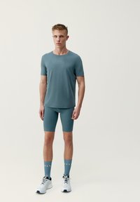 Born Living Yoga - Koszulka sportowa