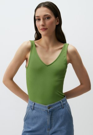 groene topjes