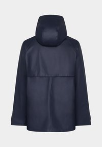 Marinblå vattentät jacka i slätt material, med huva, raglan ärmar och midjelång modell med rak fåll.