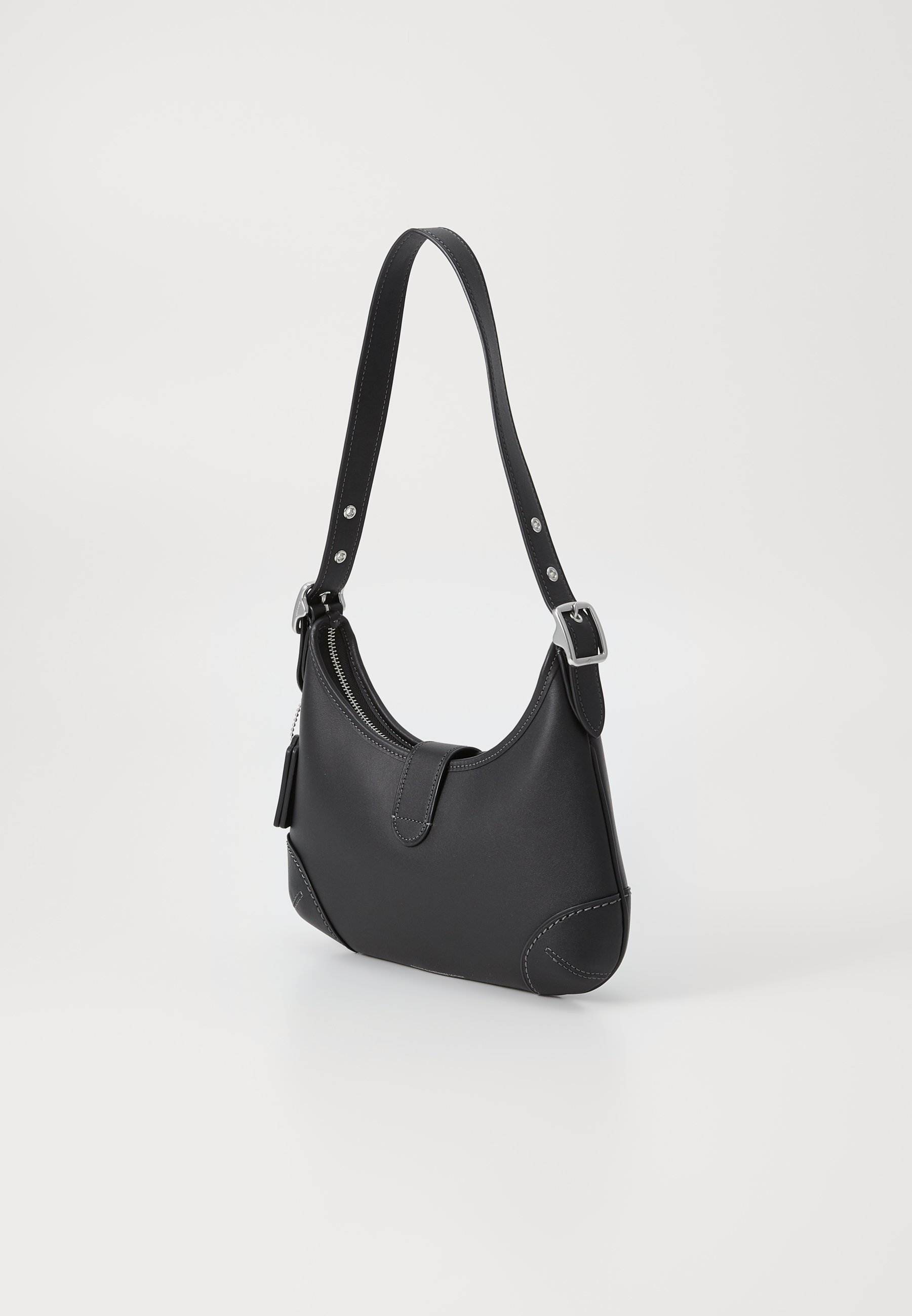 ショルダーバッグ Coach Hamptons Python Hobo Bag Black COACH® PT | Hamptons Hobo Bag | Bags | Coach