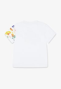 Nike Sportswear CLUB REVEALED - Tričko s potlačou - white